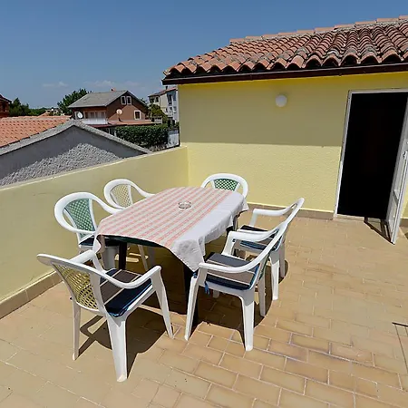 Apartment Popov 671
